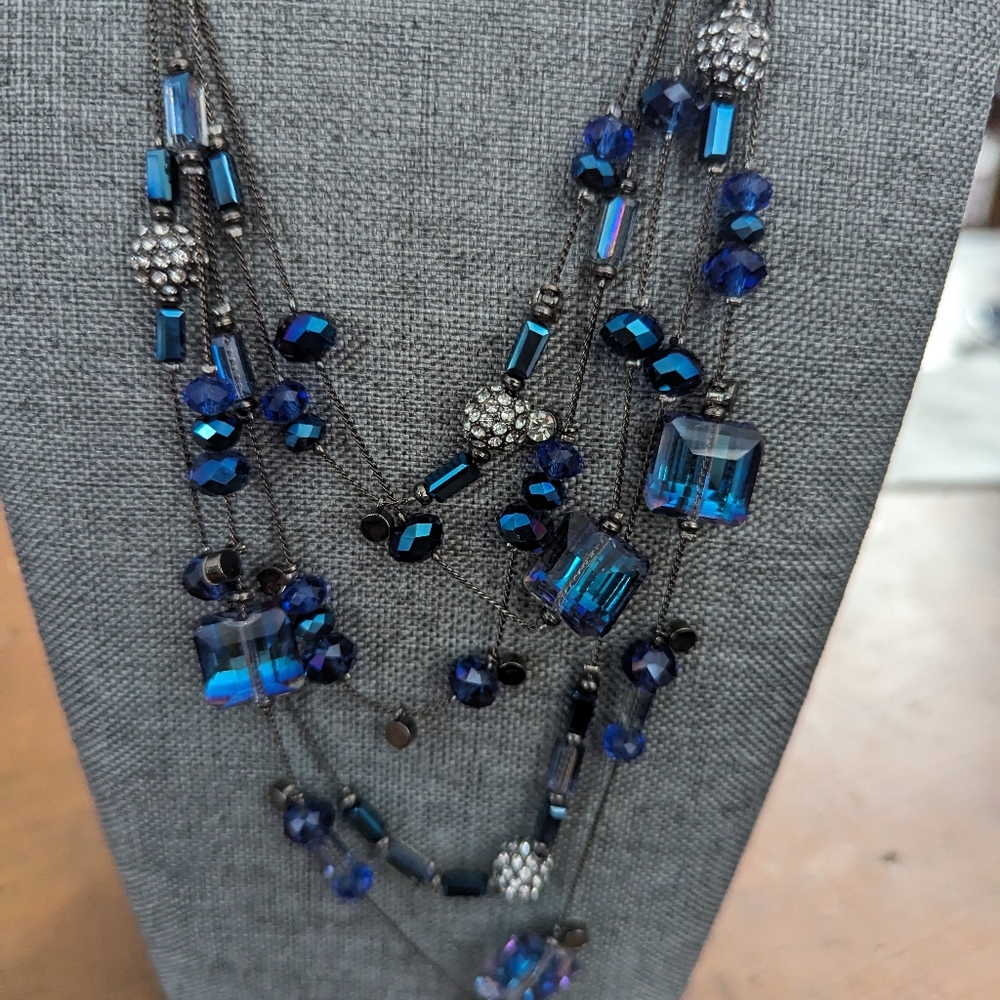 Blue crystal and beaded tiered necklace